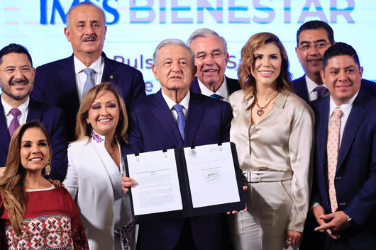  Firmó Gobernadora Lorena Cuéllar acuerdo nacional para la federalización de servicios de salud