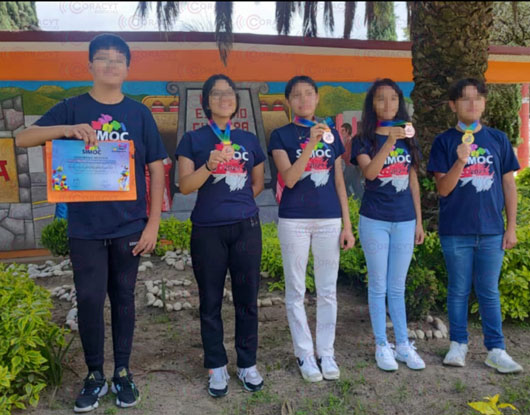 Estudiantes tlaxcaltecas conquistaron Singapur con sus habilidades matemáticas 