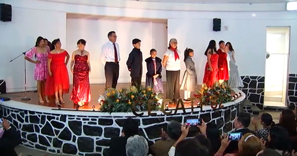 Alcanzan egresados del Cecati 82 la meta de desarrollo profesional 