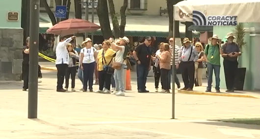 Disfrutan turistas de días de asueto en Tlaxcala 