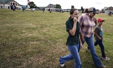 Muere niño mexicano durante tiroteo en escuela en Georgia, EU