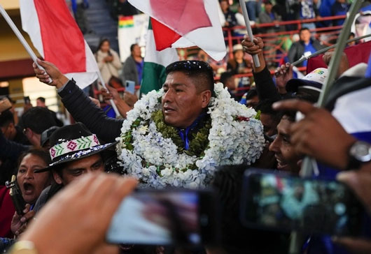 Seguidores de Arce separan a Evo Morales como líder del MAS en Bolivia