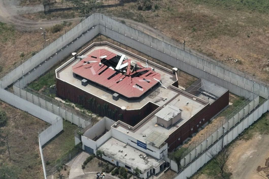 Frustra Ecuador atentado contra cárcel de máxima seguridad