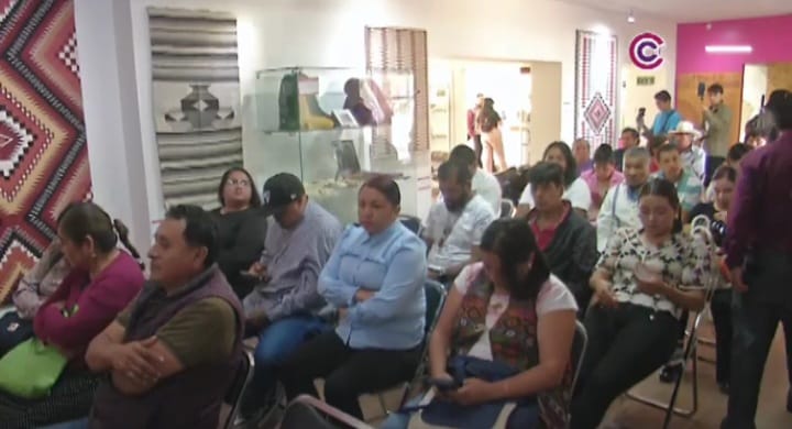 Reconocen a las y los mejores artesanos de madera tallada en Tlaxcala