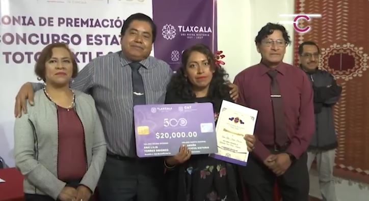Premian las 15 mejores piezas del Concurso Artesanal de Totomoxtle 2025