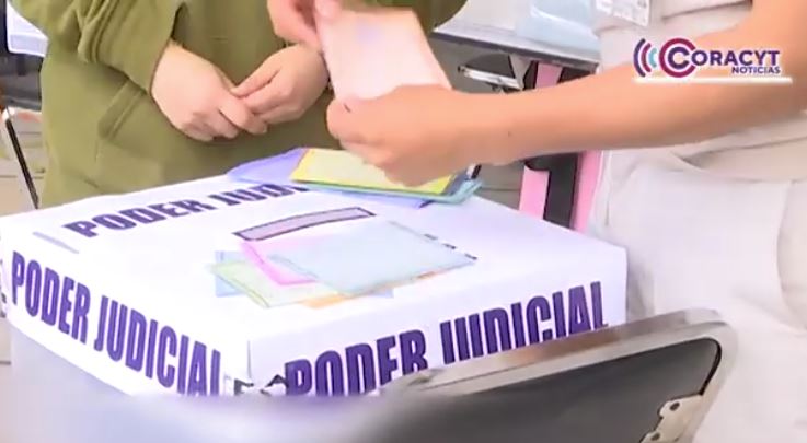 Nueva generación de juezas, jueces, magistradas y magistrados tomaron protesta 