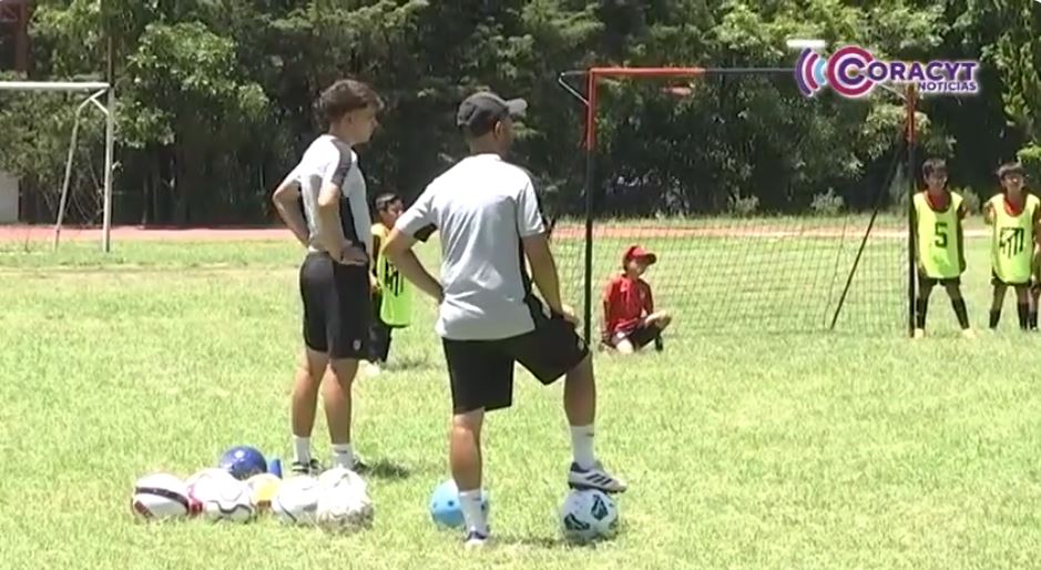 Participaron infantes y jóvenes en Summer Camp del Atlético de Madrid