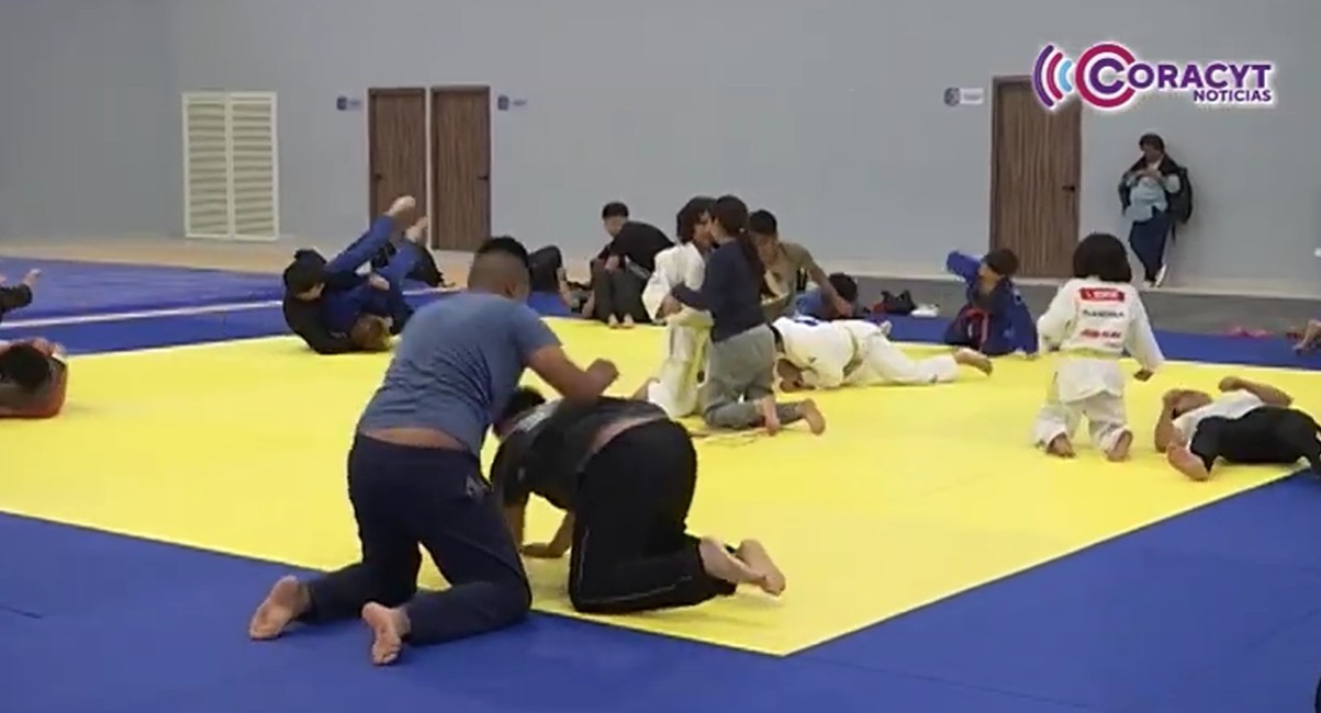 Abrió IDET el pabellón