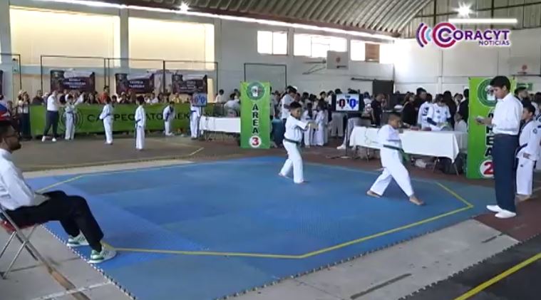 Taekwondo cumple 44 años en Tlaxcala 
