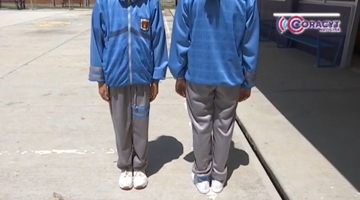 Recibirán estudiantes de nivel básico y medio superior uniformes gratuitos 