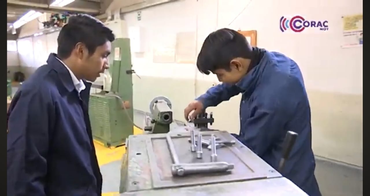 Fortalece el Conalep Tlaxcala la certificación vehicular 