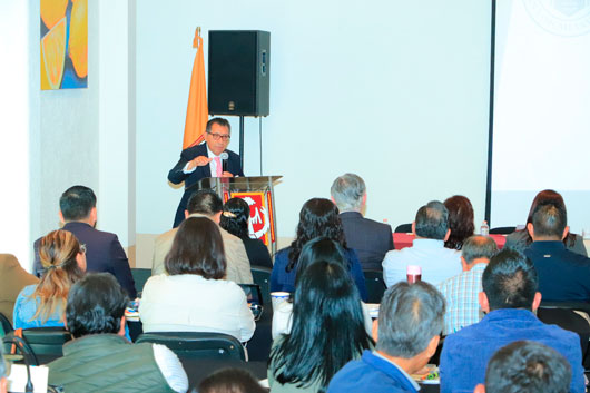 Clausurarón el 𝐒𝐞𝐦𝐢𝐧𝐚𝐫𝐢𝐨 𝐝𝐞 𝐅𝐨𝐫𝐦𝐚𝐜𝐢𝐨́𝐧 𝐩𝐚𝐫𝐚 𝐂𝐨𝐨𝐫𝐝𝐢𝐧𝐚𝐝𝐨𝐫𝐞𝐬 𝐝𝐞 𝐏𝐫𝐨𝐠𝐫𝐚𝐦𝐚𝐬 𝐀𝐜𝐚𝐝𝐞́𝐦𝐢𝐜𝐨𝐬