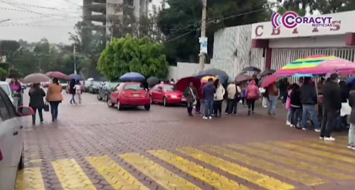 Jóvenes presentaron examen de admisión a educación media superior en Tlaxcala