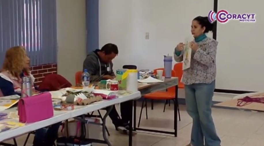Capacitan a docentes de Usaer 70 con taller de expresión artística y emocional