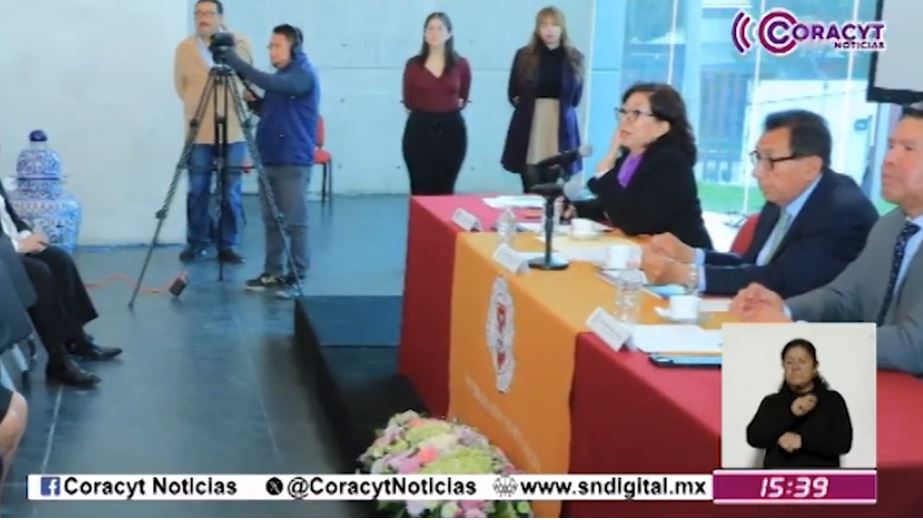 Actualizó la UATx sus programas de pregrado y posgrados