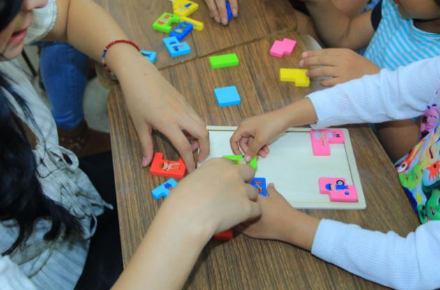 Estudiantes de Educación Especial participan con talleres en la Unidad de Atención Infantil