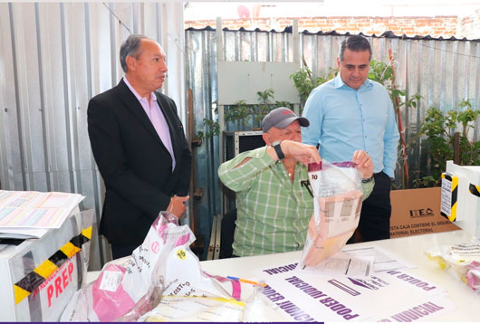 Avanza INE en entrega de documentación y material electoral a presidencias de casilla seccional única