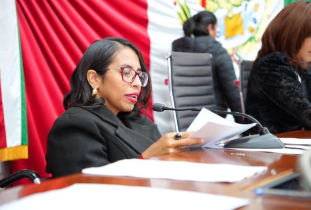 Presentan legisladores iniciativa para armonizar elección e integración de magistraturas del TJA y del TCyA