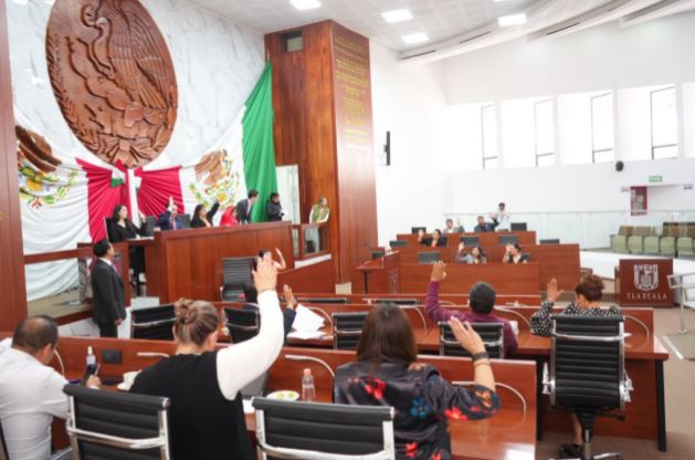 Aprueba LXV Legislatura solicitudes de enajenación vehicular de los Ayuntamientos de Tlaxcala y San Jerónimo Zacualpan