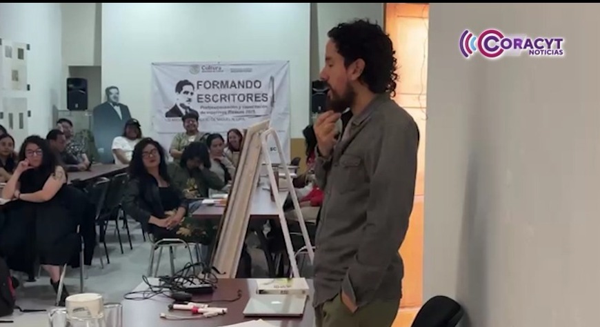 Compartió Jorge Comensal experiencias literarias en el Museo “Miguel N. Lira”
