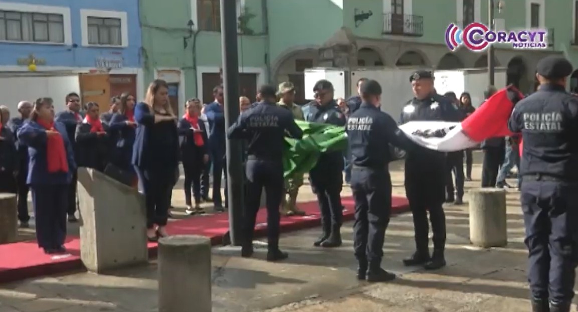 Participó personal de la SFP en el izamiento de bandera