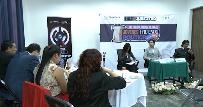 Juventudes exponen ideas en debate político organizado por el Instituto Tlaxcalteca de la Juventud