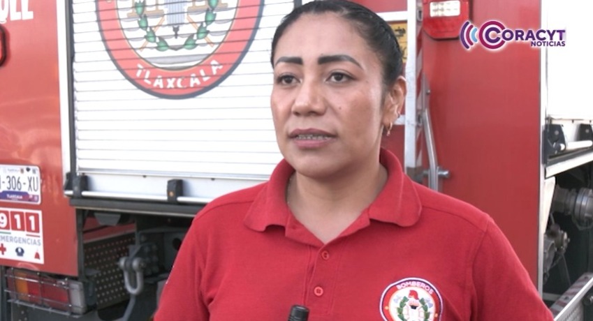 Mujer abogada rompe estigmas y sirve a la comunidad como bombera