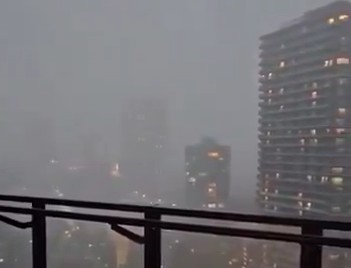Suenan las alertas en Tokio por lluvias torrenciales