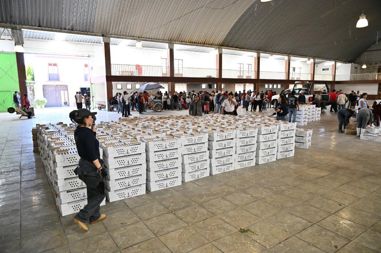 Inicia SIA entrega de paquetes de especies menores a productores