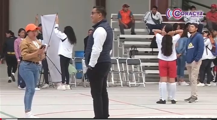 Fomenta la SMET la igualdad de género con cuadrangular de fútbol