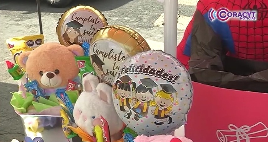 Comerciantes se adaptan a nuevas tendencias de consumo en graduaciones