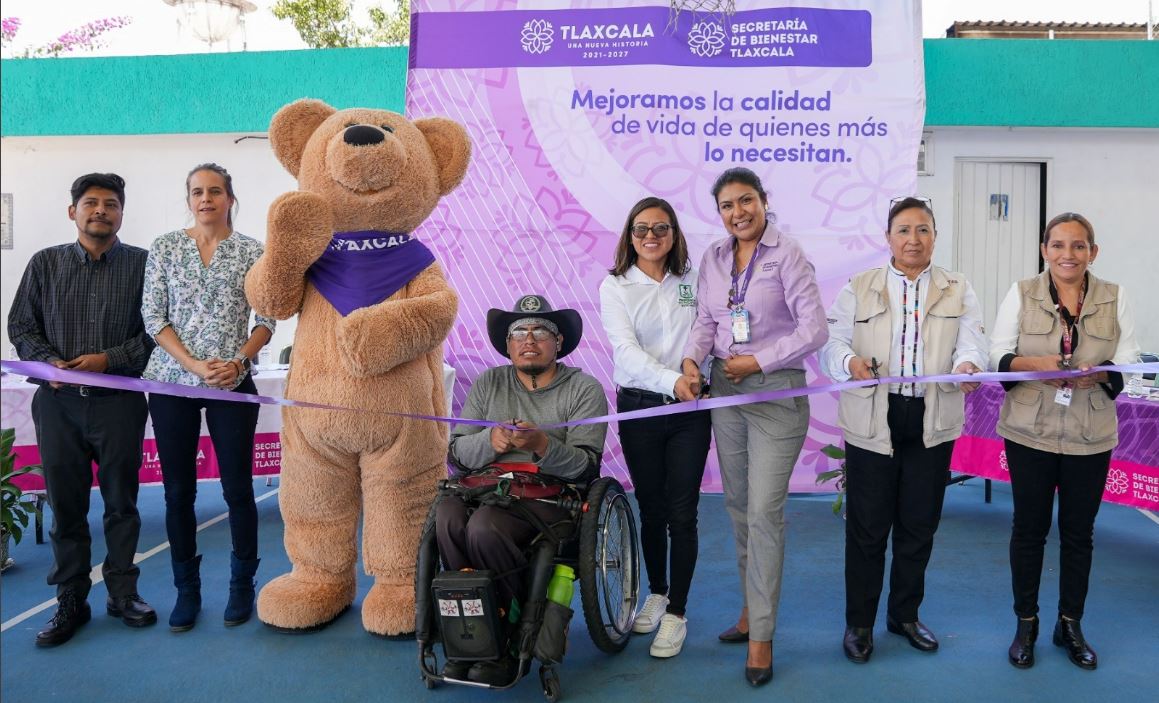 Inicia taller de muralización para personas con discapacidad motriz en San Pablo del Monte