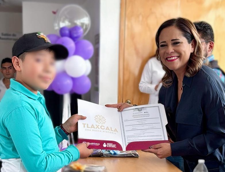 Inauguran Itea y ayuntamiento de Apizaco plaza comunitaria