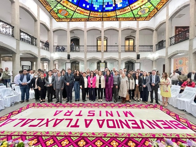 Sostiene Yasmín Esquivel encuentro con legisladores, juristas, sociedad civil y personas juzgadoras electas en Tlaxcala