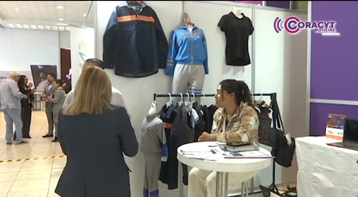 Visualizan jóvenes futuro profesional en la industria textil