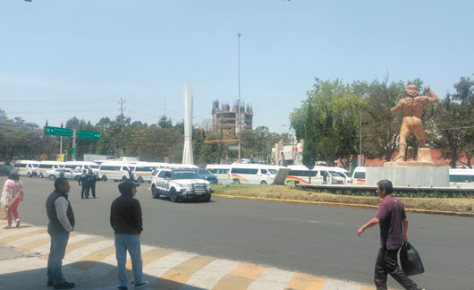 Gobierno del estado privilegia diálogo con transportistas; se establecen acuerdos y mesa de diálogo permanente