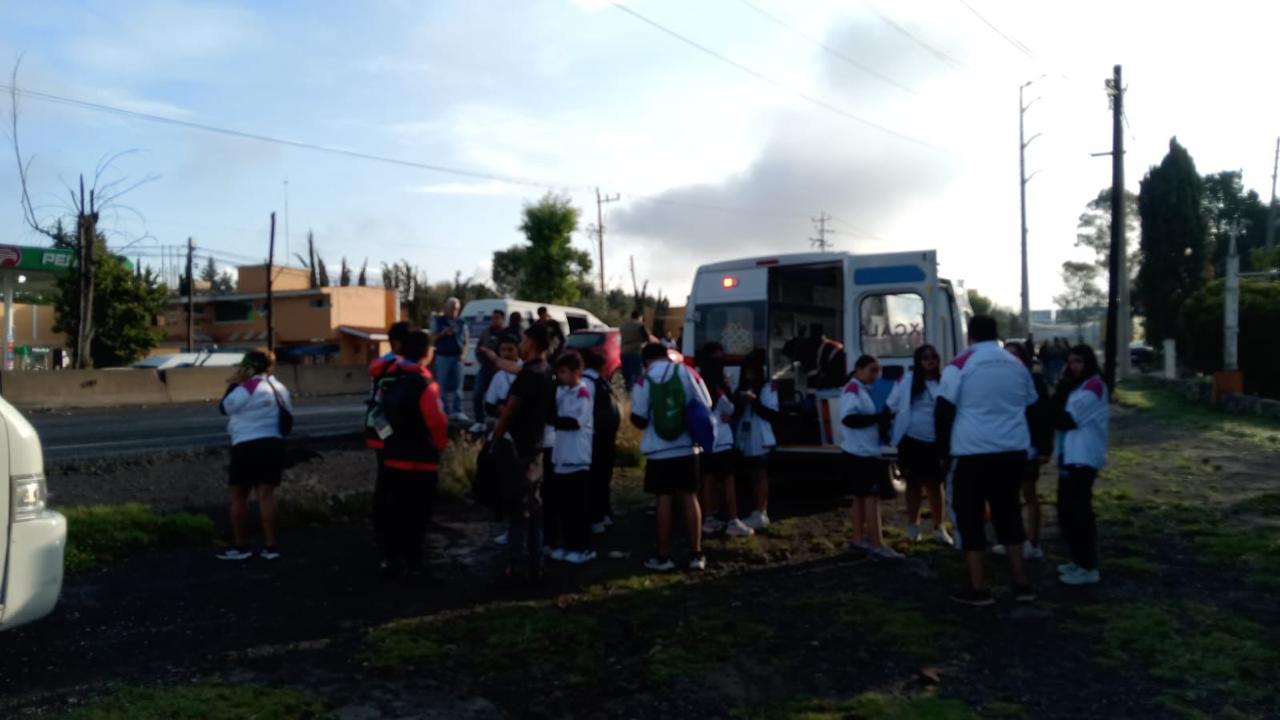 Atletas de tiro con arco CDMX resultan ilesos tras incidente de tránsito en Tlaxcala