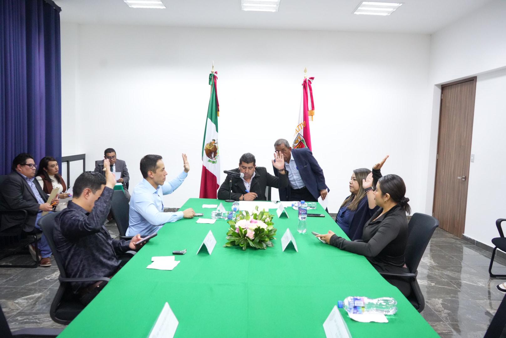 Aprueba Comisión de Puntos Constitucionales dictamen para armonizar la Constitución local en materia de transparencia y protección de datos