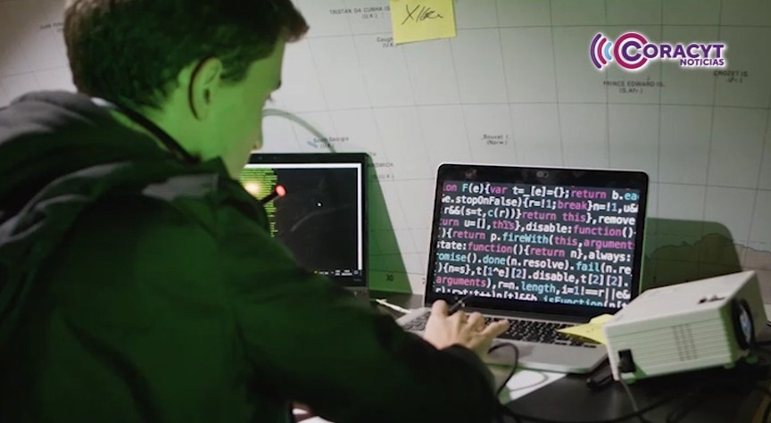 Comparte UATx avances sobre la IA en Diplomado Internacional en Perú