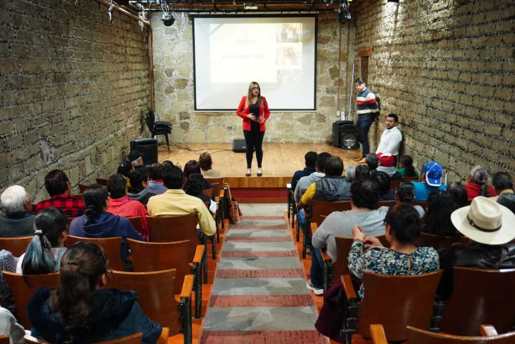 Tlaxcala brinda acompañamiento a adultos mayores para reencontarse con familiares en EE.UU.