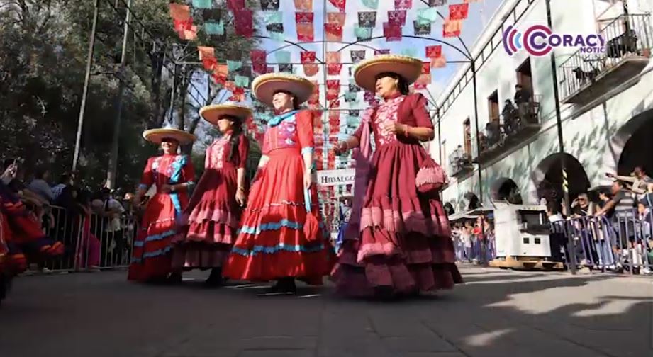 Más de 500 escaramuzas desfilaron por las calles de Tlaxcal