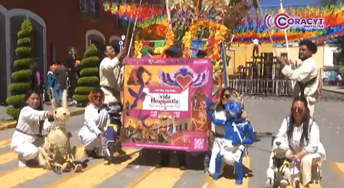 Huamantla se llenó de magia con el Desfile de Títeres del Fittra