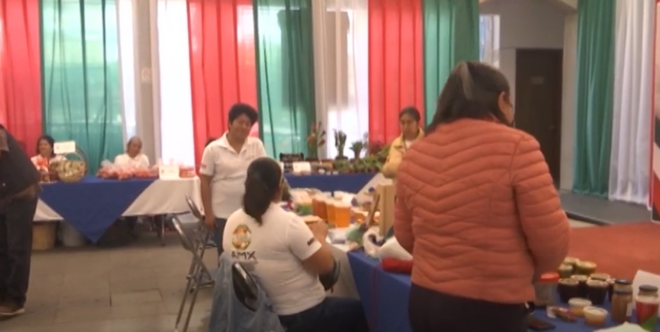 Ofertaron productos locales en “Mercado Alternativo” instalado en el Congreso local