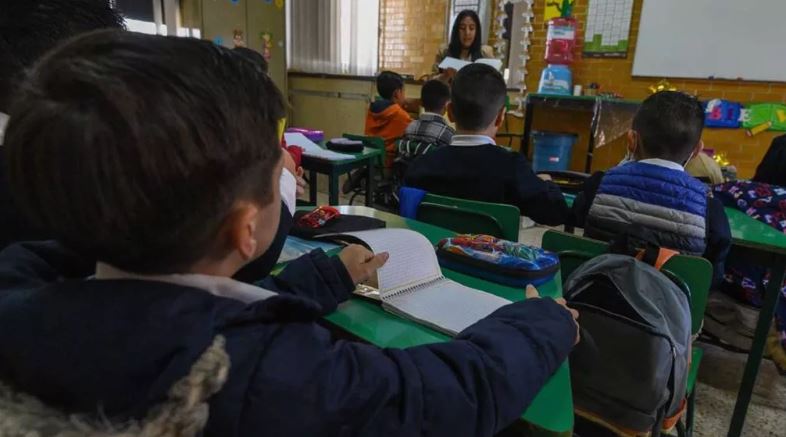 Cartilla de vacunación será obligatoria para el regreso a clases en Chihuahua