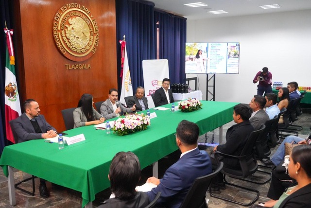 Arrancan Convenciones Distritales del Parlamento Juvenil 2025