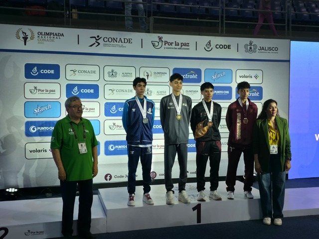 Carlos Mauricio Zecua gana oro para Tlaxcala en taekwondo juvenil en Olimpiada Nacional 2025