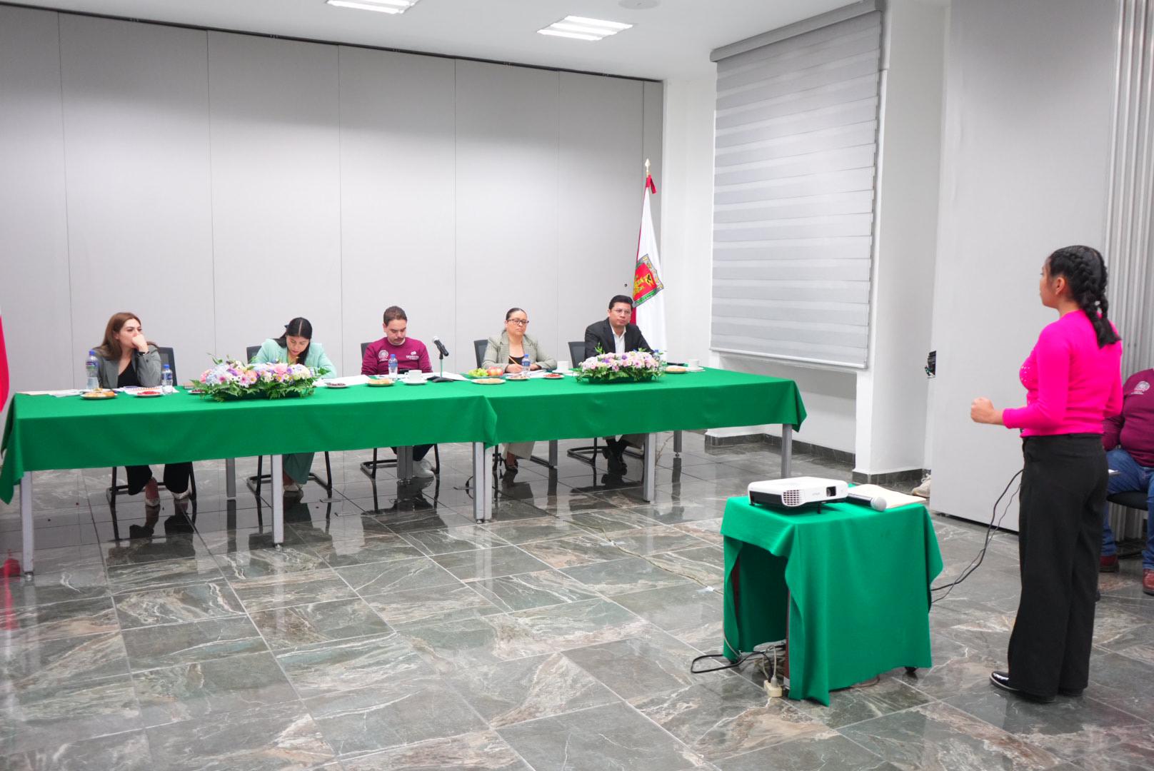 Impulsan talento joven en el segundo día del Parlamento Juvenil 2025