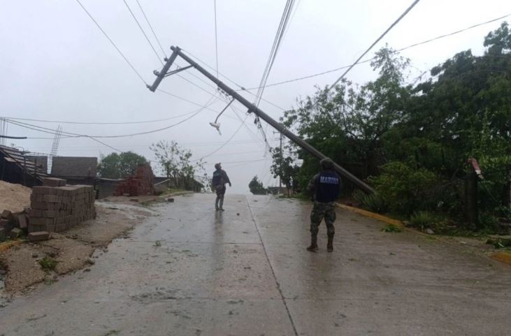 CFE restablece energía a 91.7% de usuarios afectados por ‘Erick’