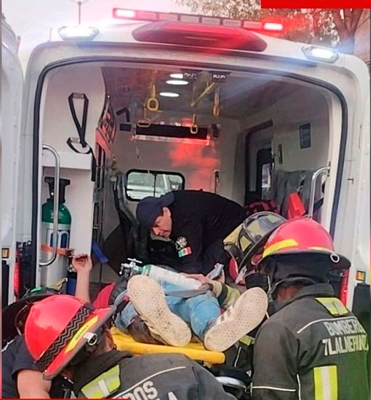 Choque de camión de carga y transporte escolar deja seis lesionados