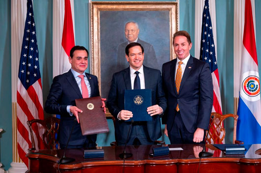 Mundo Paraguay y EU firman acuerdo sobre “tercer país seguro” contra migración irregula